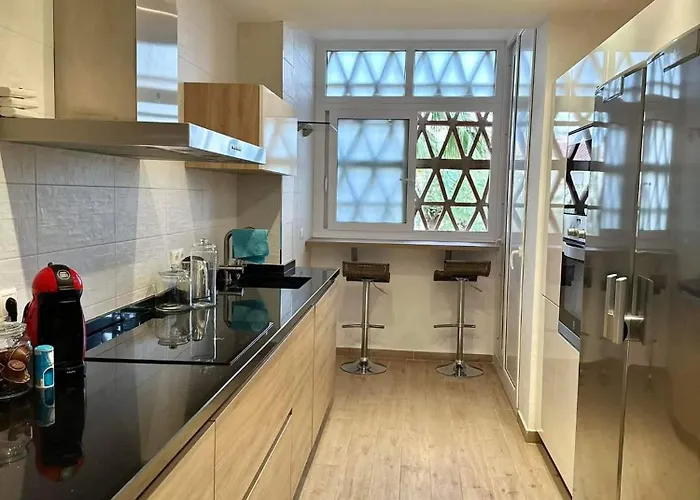 Casa Ines フエンヒロラ